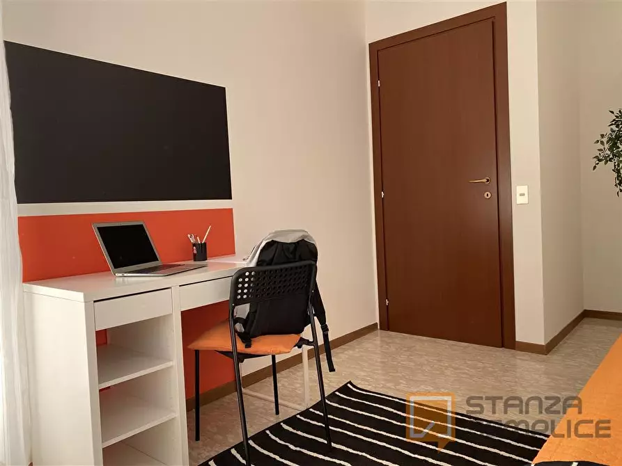 Immagine 3 di Stanza singola in affitto  in VIA STROPERI 23 a Rovereto