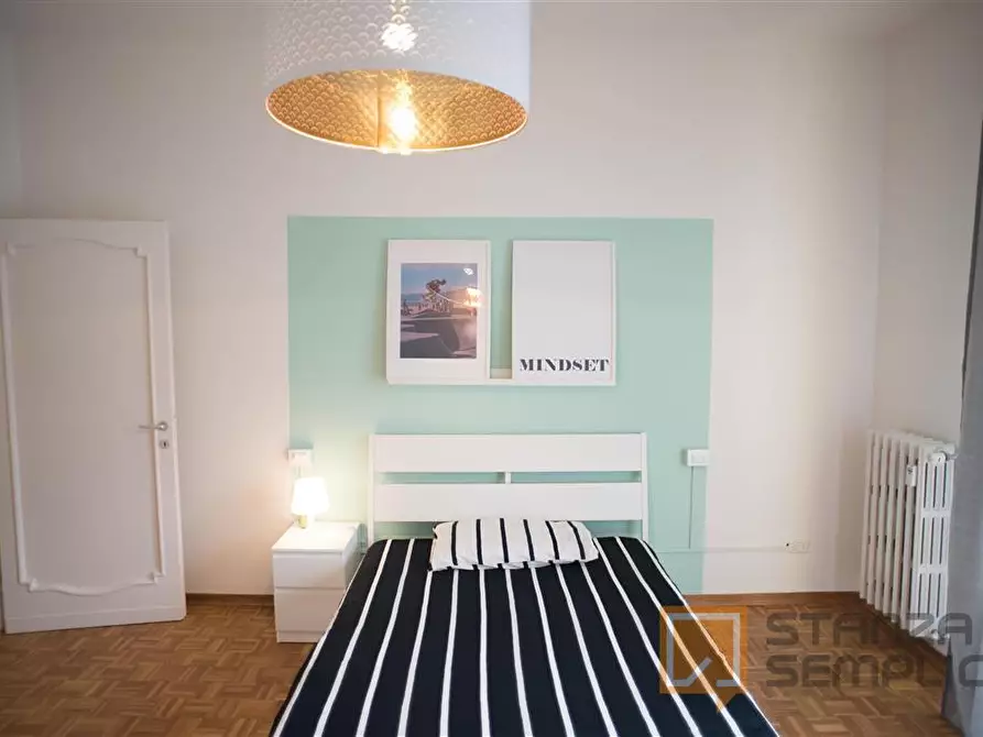 Immagine 1 di Stanza singola in affitto  in Via Carlo Burci 41 a Firenze