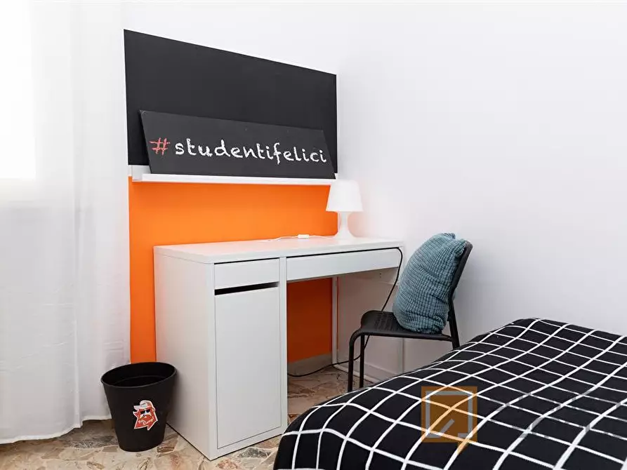 Immagine 3 di Stanza singola in affitto  in Via CORSO D'AUGUSTO, 108 a Rimini