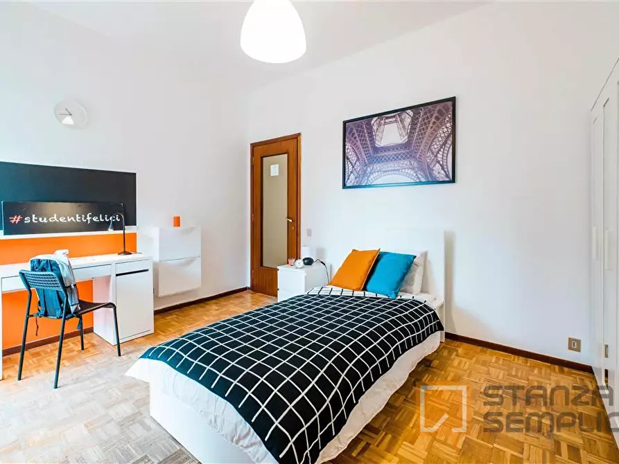 Immagine 2 di Stanza singola in affitto  in PIAZZA RISORGIMENTO 14 a Bergamo