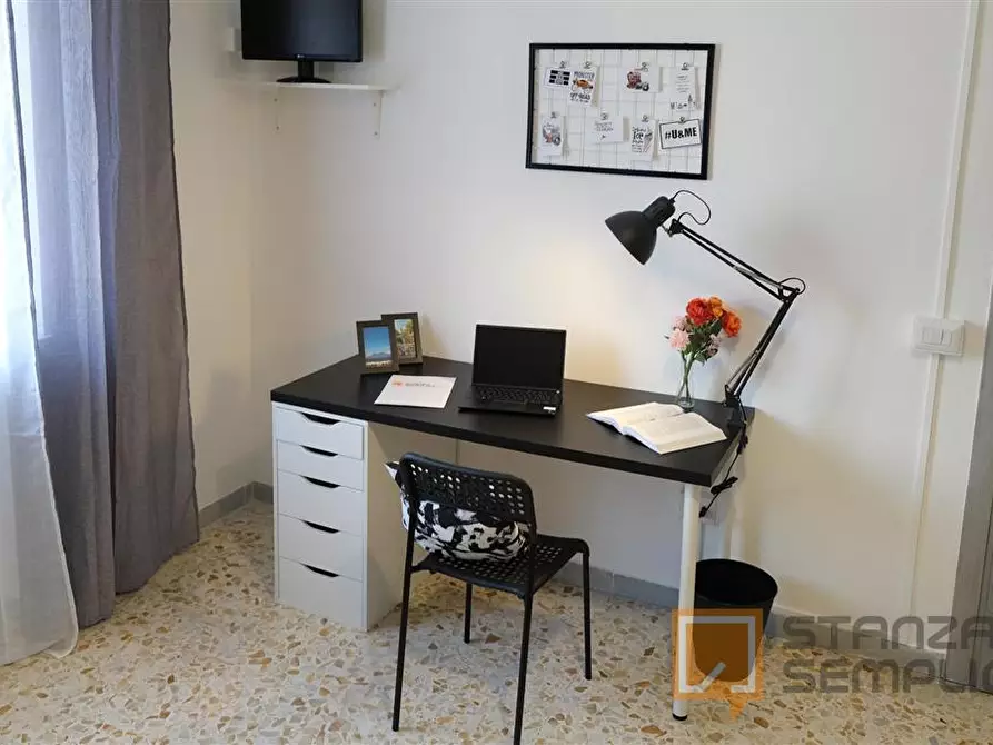 Immagine 7 di Stanza singola in affitto  in Via Terracina n. 381 fab. A - sc. H int. 27 a Napoli
