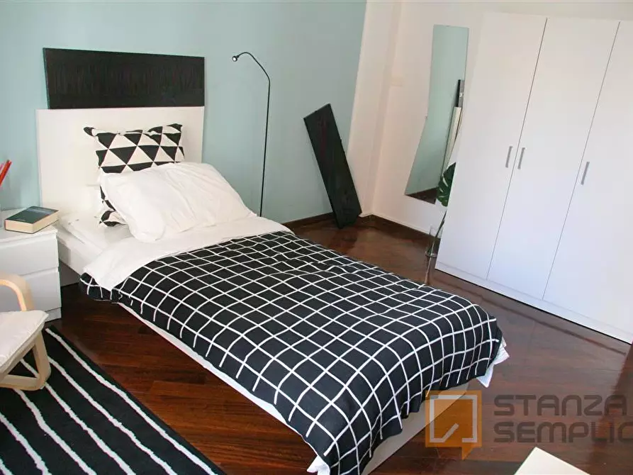 Immagine 3 di Stanza singola in affitto  in Via Beaulard 58 a Torino