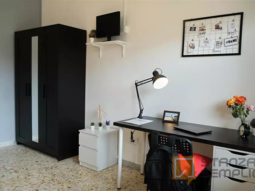 Immagine 5 di Stanza singola in affitto  in Via Terracina n. 381 fab. A - sc. H int. 27 a Napoli