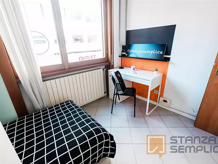 Immagine 3 di Stanza singola in affitto  in Via ANGELO MAJ 11 a Bergamo