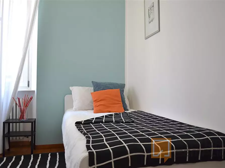 Immagine 1 di Stanza singola in affitto  in Via VIA PORTICI 11 a Rovereto