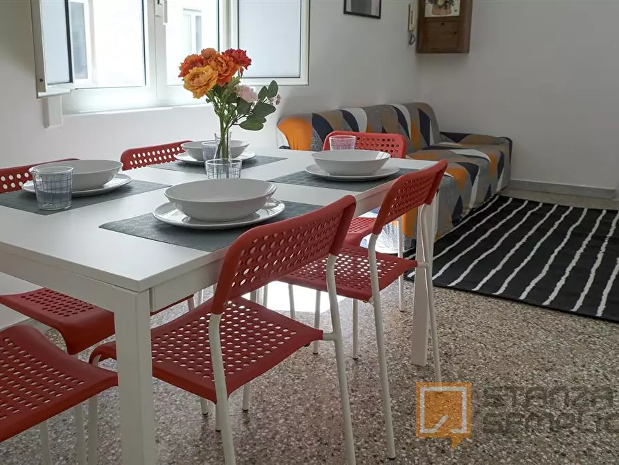 Immagine 12 di Stanza singola in affitto  in Vico Campane a Donnalbina n. 18 a Napoli