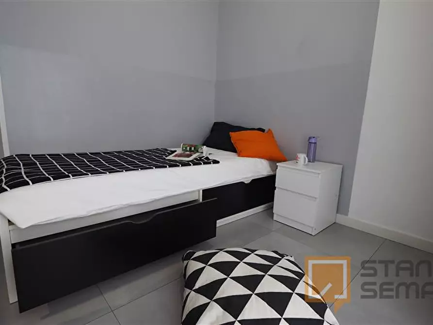 Immagine 4 di Stanza singola in affitto  in Via Verolengo 8 a Torino