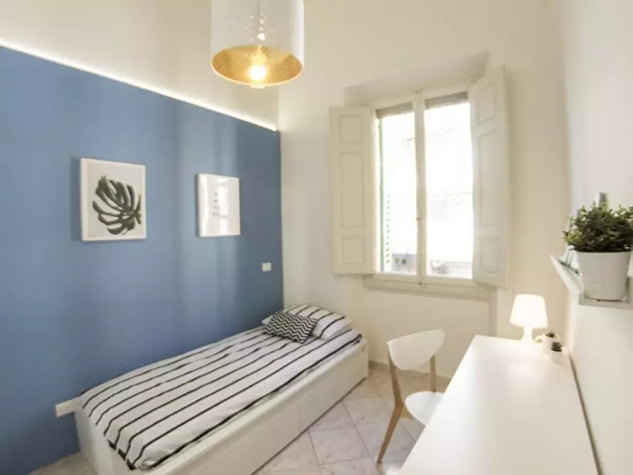 Immagine 2 di Stanza singola in affitto  in Via Giotto 35 a Firenze