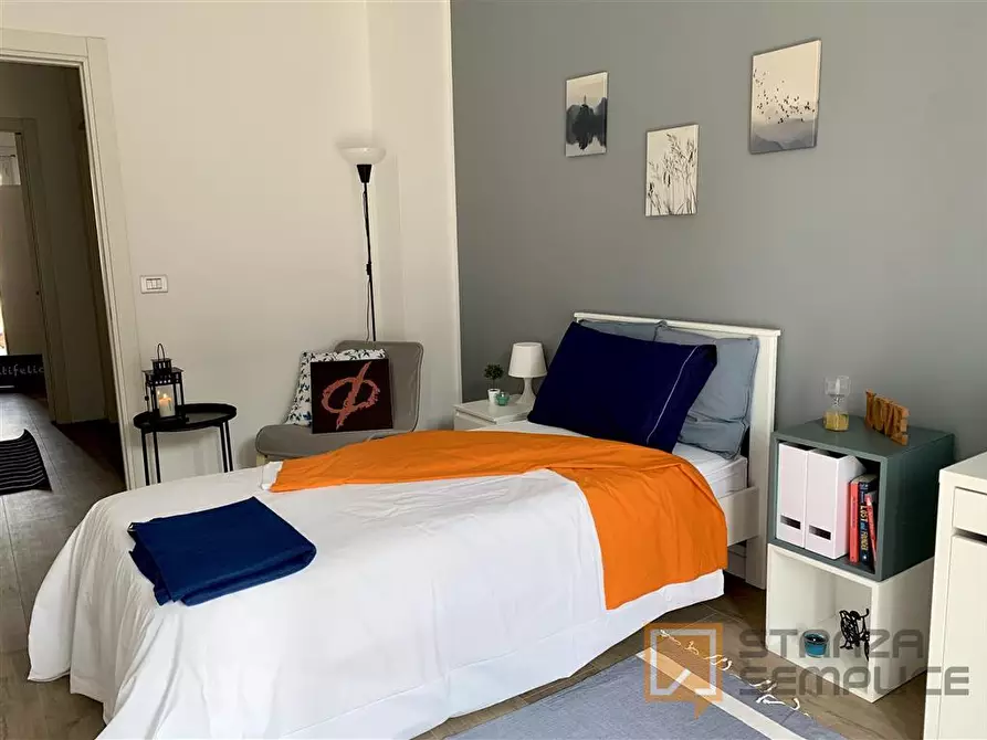 Immagine 2 di Stanza singola in affitto  in Corso Peschiera n.248 a Torino