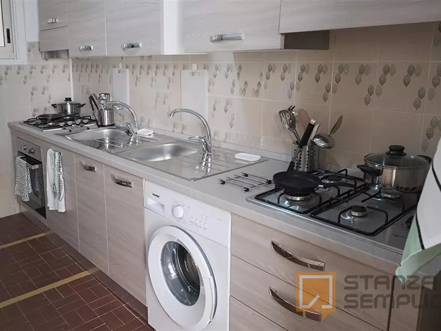 Immagine 7 di Stanza singola in affitto  in Vico Campane a Donnalbina n. 18 a Napoli