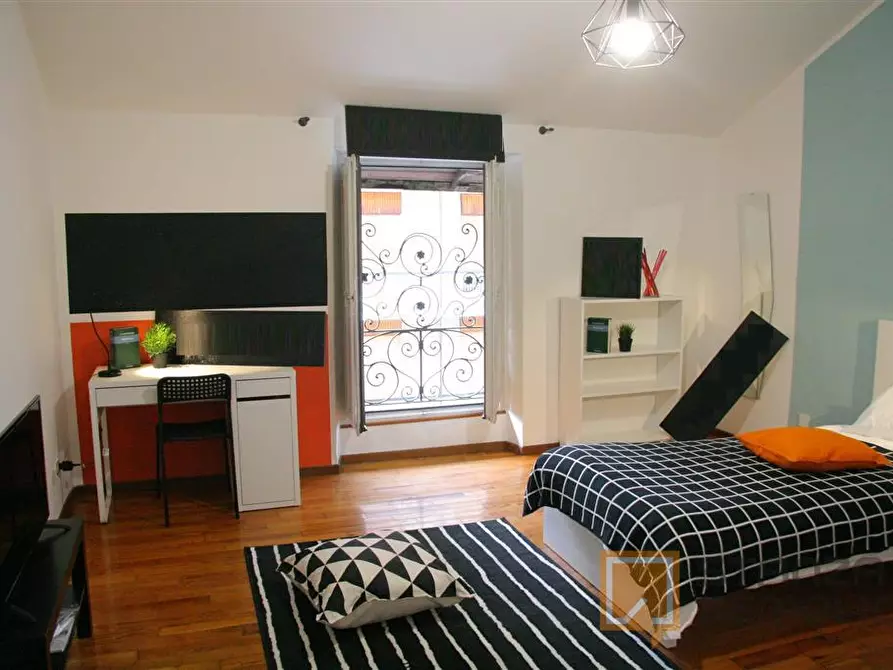 Immagine 2 di Stanza singola in affitto  in Via Beaulard 58 a Torino