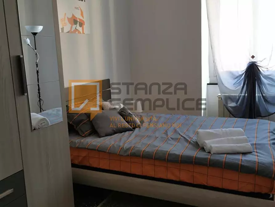 Immagine 1 di Stanza singola in affitto  in SALITA PIANO DI ROCCA 8/8 a Genova