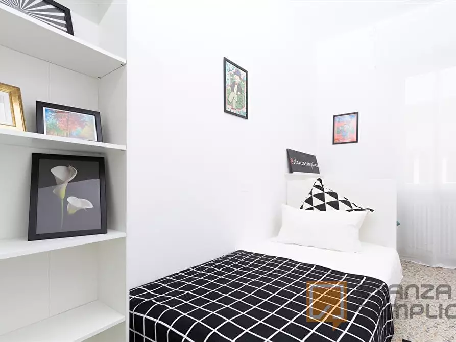 Immagine 3 di Stanza singola in affitto  in CORSO D'AUGUSTO, 108 a Rimini
