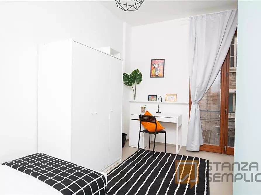 Immagine 1 di Stanza singola in affitto  in VICOLO GIOIA,1 a Rimini