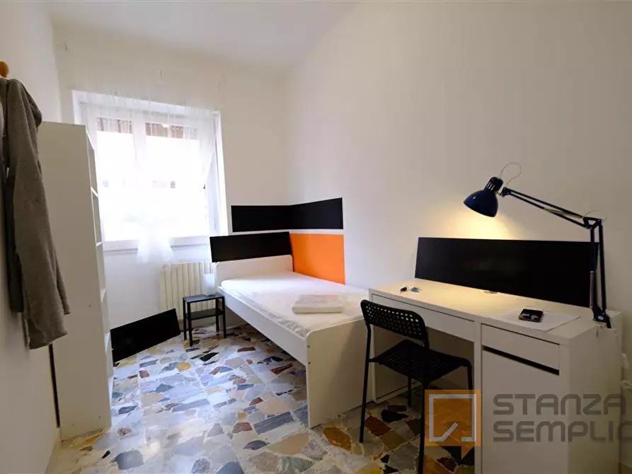 Immagine 5 di Stanza singola in affitto  in Via Nizza 29 a Sassari