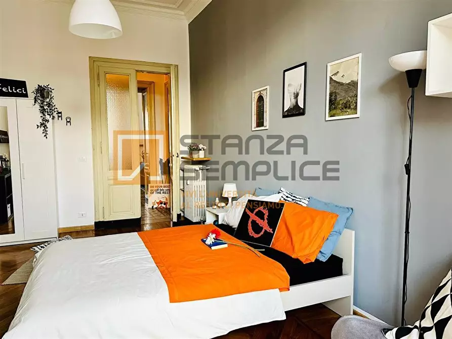 Immagine 1 di Stanza singola in affitto  in Via Stefano Clemente n.22 a Torino