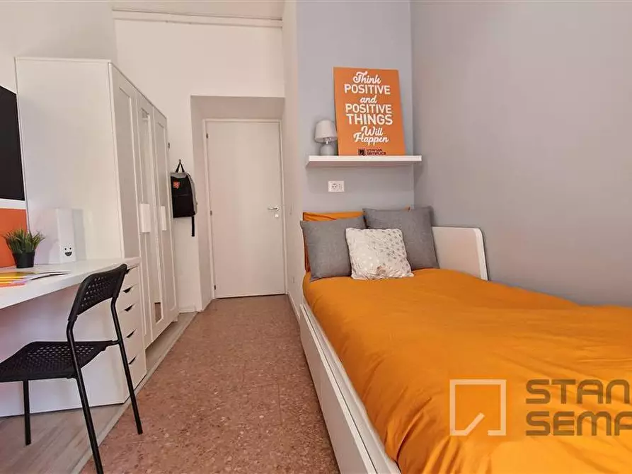 Immagine 4 di Stanza singola in affitto  in Lungotevere di Pietra Papa, 61  a Roma