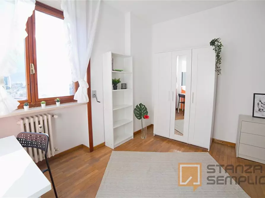 Immagine 5 di Stanza singola in affitto  in Via Resinelli 12 a Lecco
