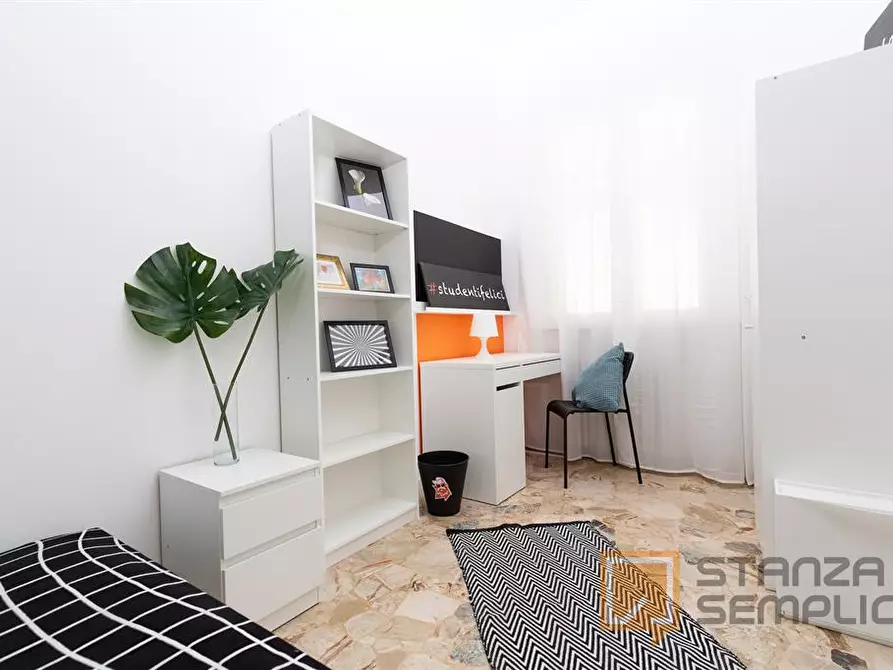 Immagine 5 di Stanza singola in affitto  in Via CORSO D'AUGUSTO, 108 a Rimini