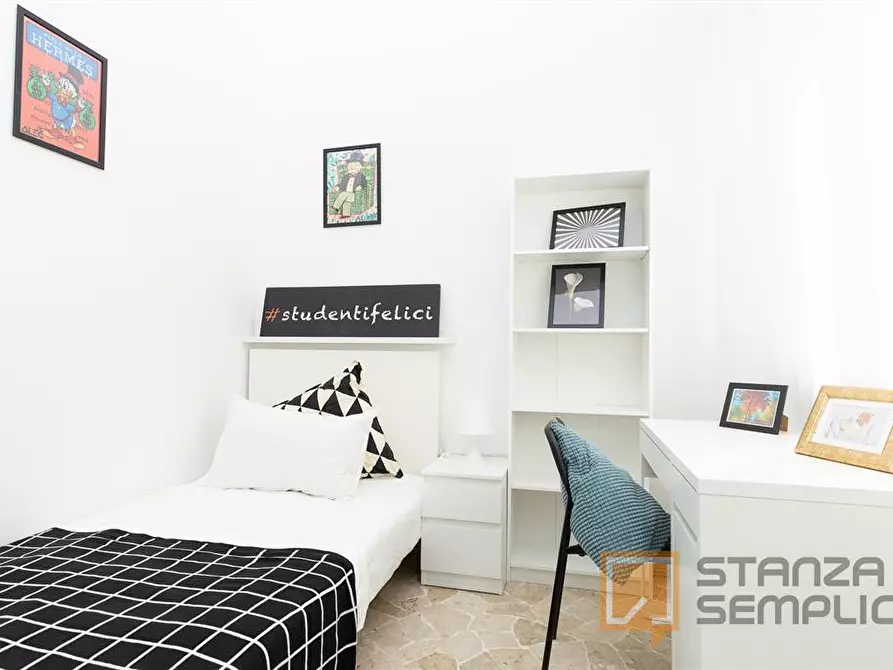 Immagine 2 di Stanza singola in affitto  in CORSO D'AUGUSTO, 108 a Rimini