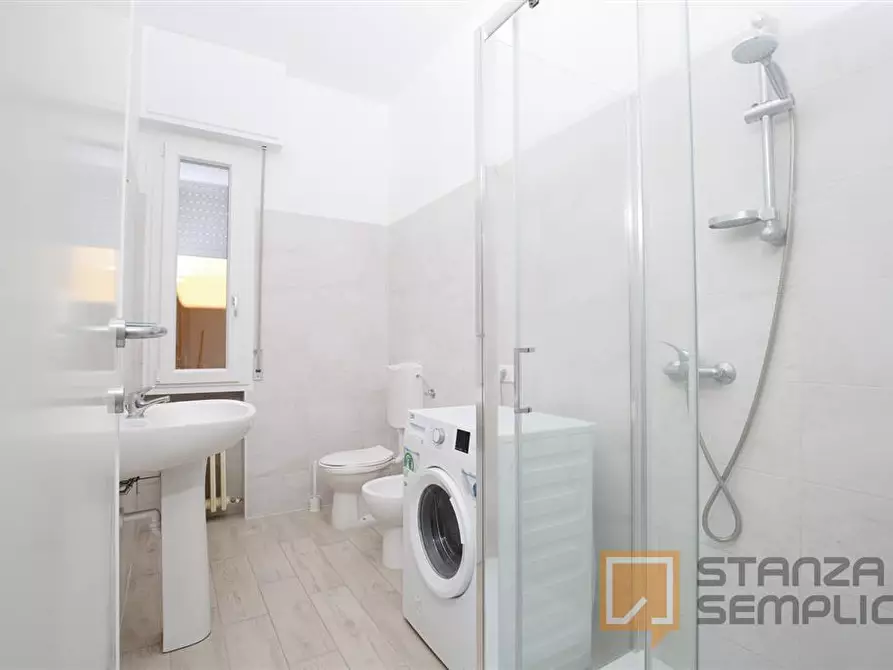 Immagine 6 di Stanza singola in affitto  in VIA SAFFI, 47 a Rimini