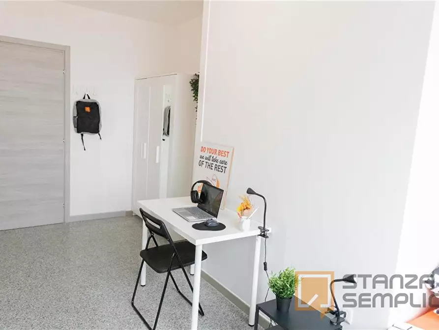 Immagine 2 di Stanza singola in affitto  in Via Dante 108 a Cagliari