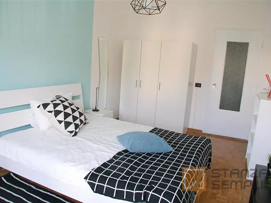 Immagine 3 di Stanza singola in affitto  in Via Palmiro Togliatti 23 a Torino