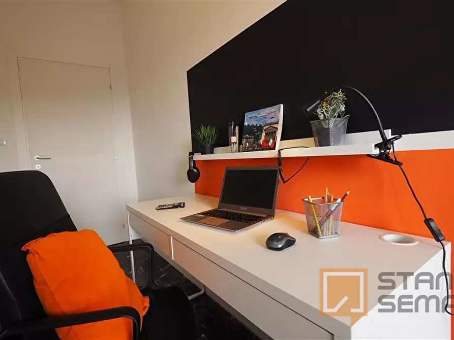 Immagine 3 di Stanza singola in affitto  in Piazza Statuto 24 a Torino