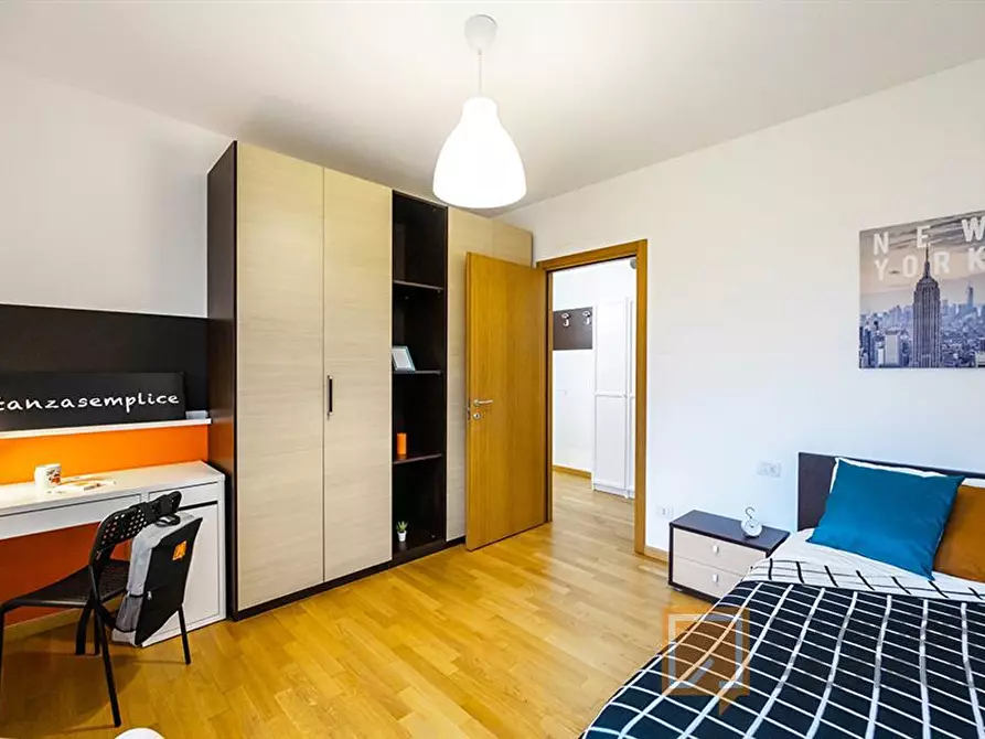 Immagine 2 di Stanza singola in affitto  in VIA BERIZZI 16 a Bergamo