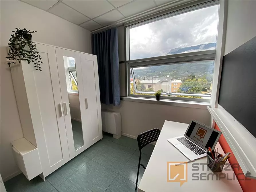 Immagine 2 di Stanza singola in affitto  in Via VIALE TRENTO 33/2 a Rovereto