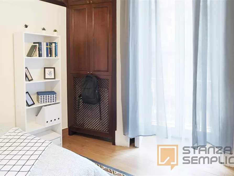 Immagine 3 di Stanza singola in affitto  in Via Enrico Pessina n. 15 a Napoli