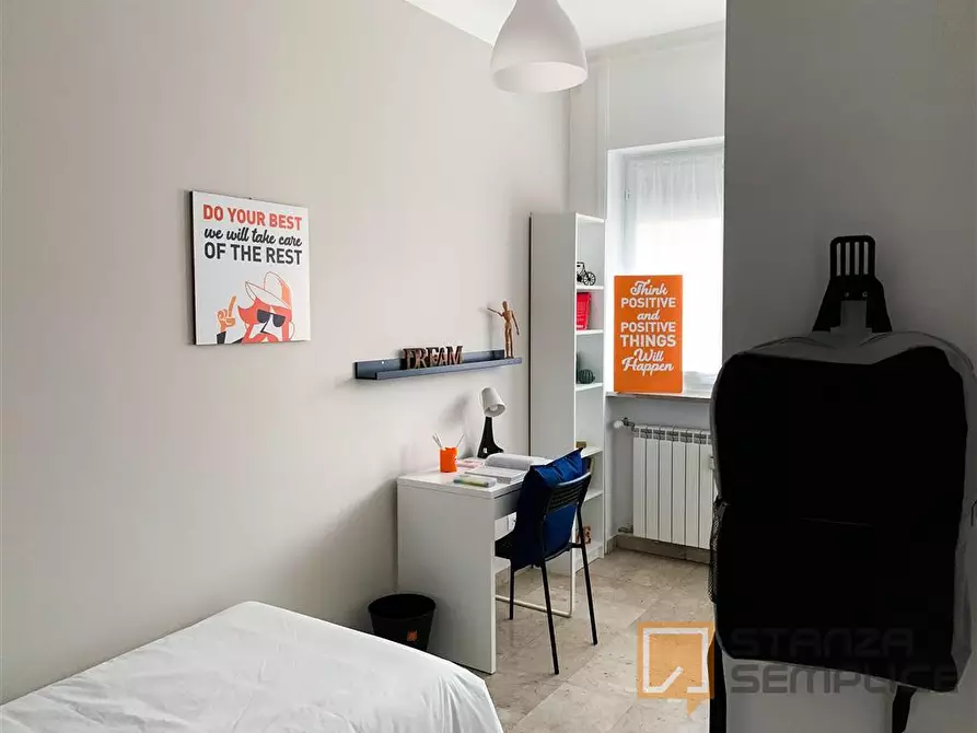 Immagine 2 di Stanza singola in affitto  in Corso Massimo d'Azeglio n.60 Scala H a Torino