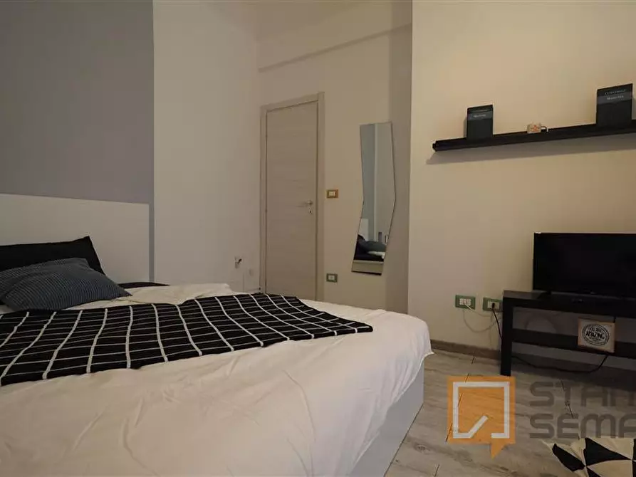 Immagine 1 di Stanza singola in affitto  in Via Rodolfo Renier 63 a Torino