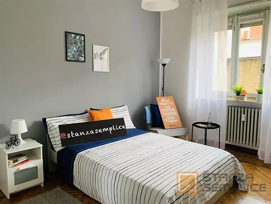 Immagine 1 di Stanza singola in affitto  in Via Sant'Agostino n.12 a Torino