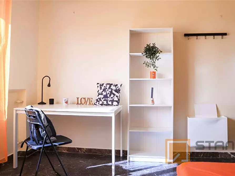 Immagine 5 di Stanza singola in affitto  in Via Ariosto n11 a Cagliari