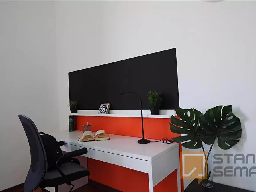 Immagine 2 di Stanza singola in affitto  in Corso Galileo Ferraris , 57 a Torino