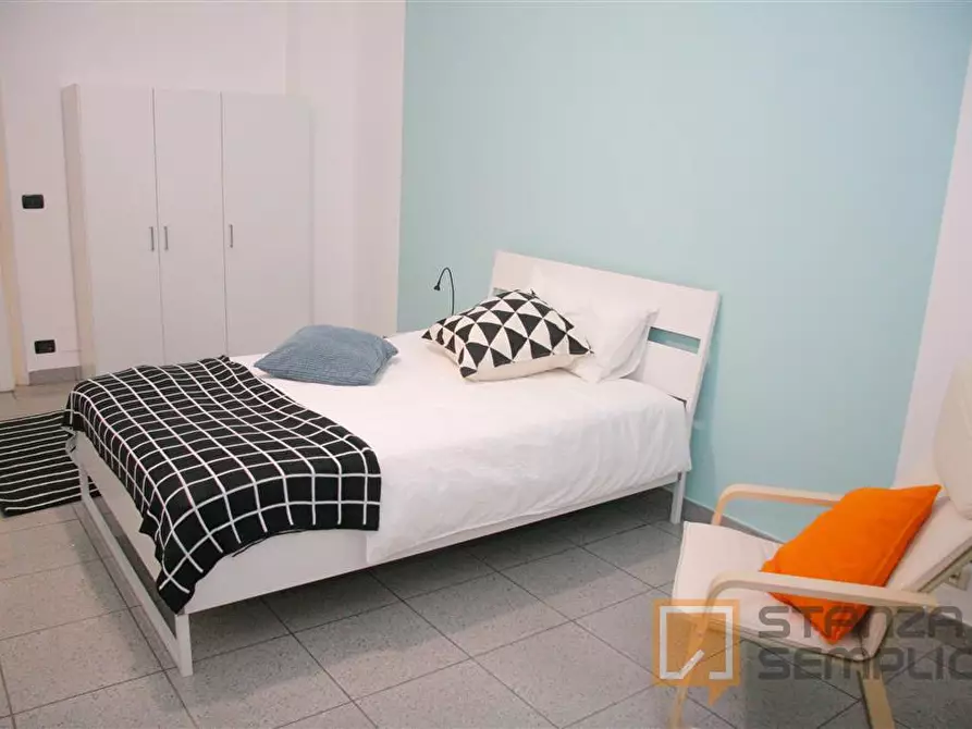 Immagine 2 di Stanza singola in affitto  in Corso Dante 79 a Torino