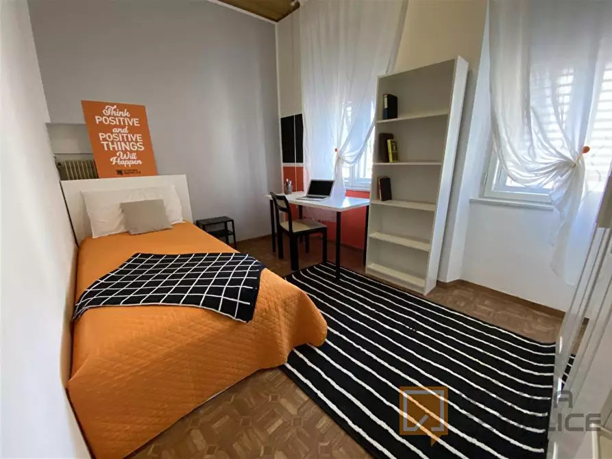 Immagine 1 di Stanza singola in affitto  in VIA CALCINARI 3 a Rovereto