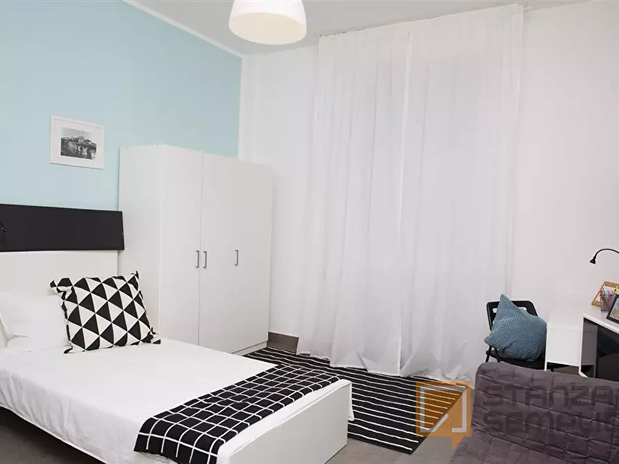 Immagine 1 di Stanza singola in affitto  in VIA BASTIONI SETTENTRIONALI, 49 a Rimini