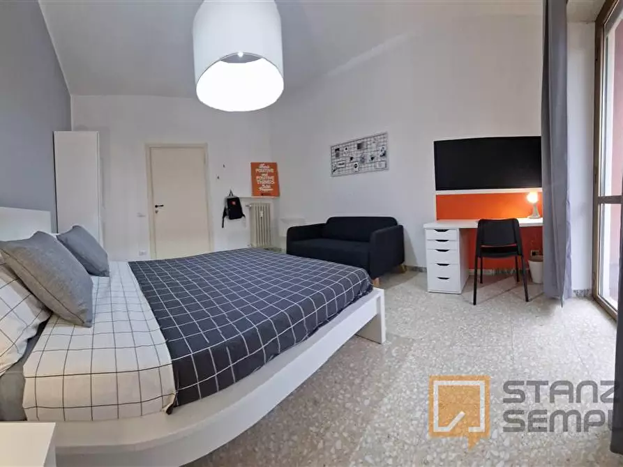 Immagine 7 di Stanza singola in affitto  in Piazza Cardinal Ferrari, 2 a Roma