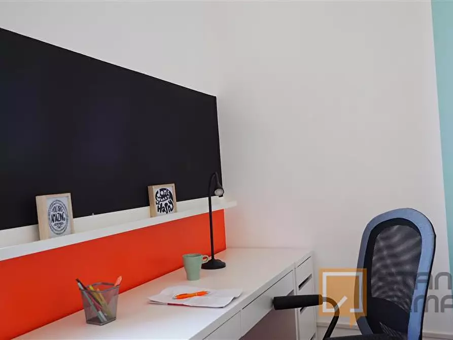 Immagine 1 di Stanza singola in affitto  in Corso Galileo Ferraris , 57 a Torino