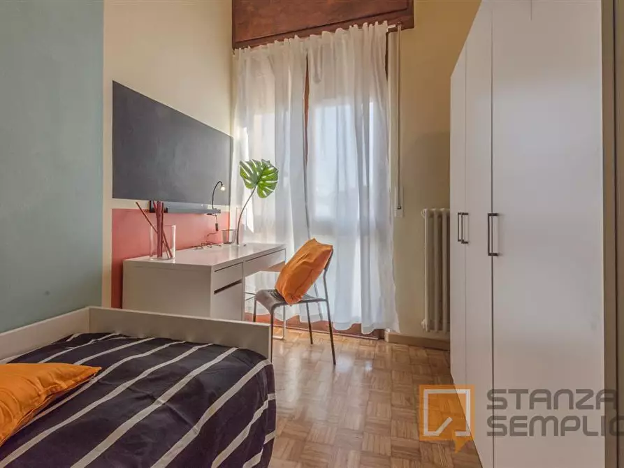 Immagine 1 di Stanza singola in affitto  in VIA GIUSEPPE MAZZINI 128 a Pisa