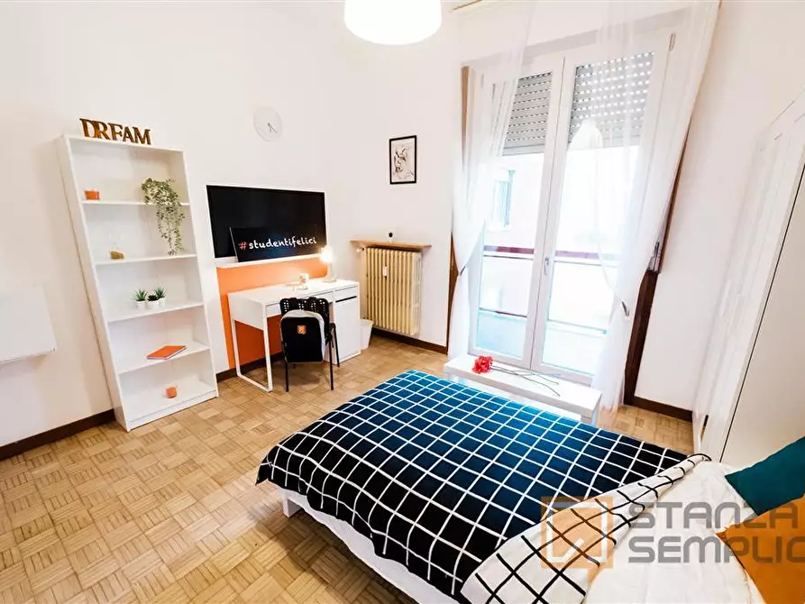 Immagine 2 di Stanza singola in affitto  in Via MOZART 8 - INTERNO 1 a Bergamo