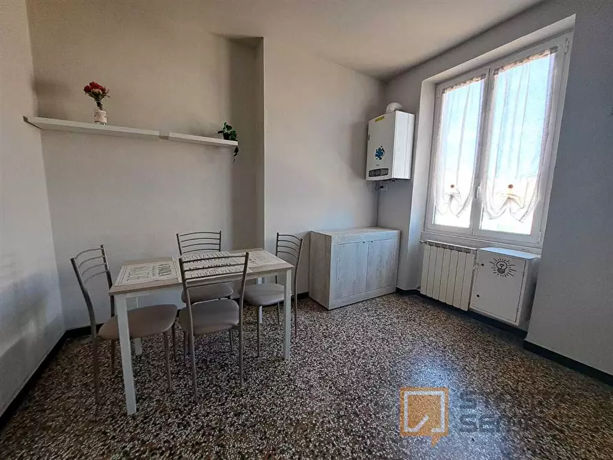 Immagine 1 di Stanza singola in affitto  in Via SALITA PIANO DI ROCCA 8/9 a Genova