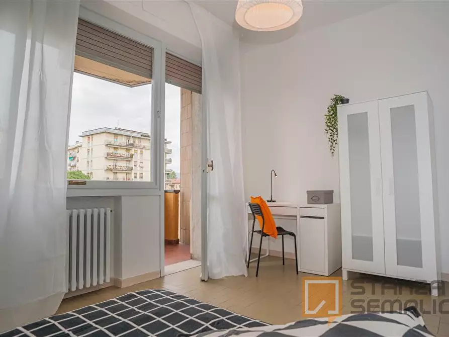 Immagine 1 di Stanza singola in affitto  in Via VIA F. BARACCA 185/E a Firenze