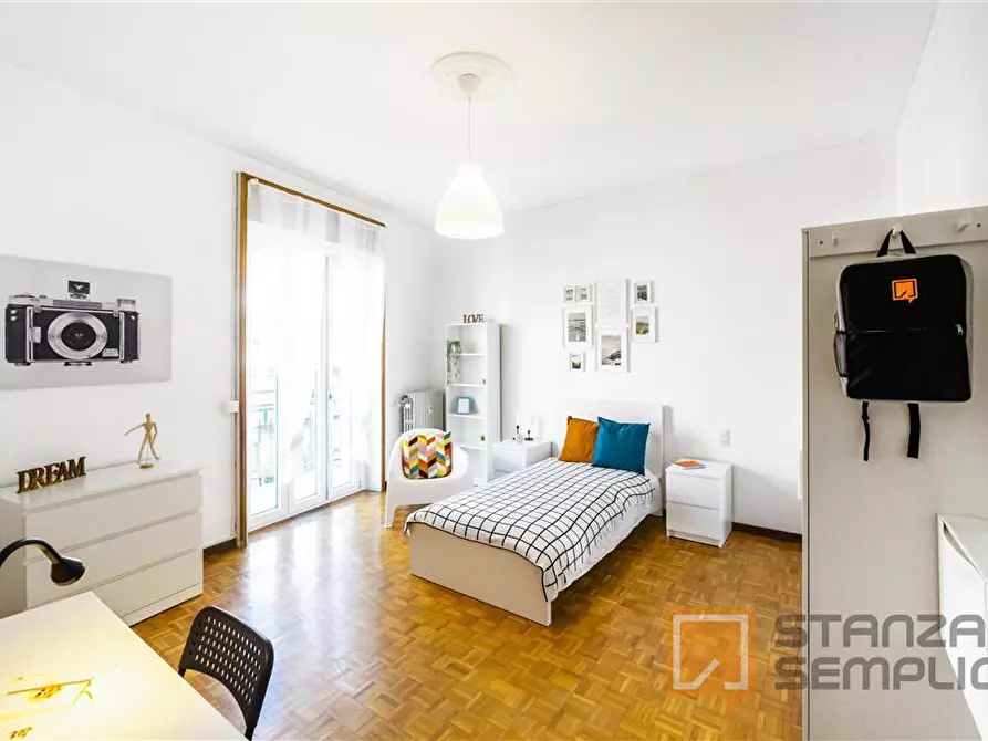 Immagine 1 di Stanza singola in affitto  in VIA 24 MAGGIO 11 a Bergamo