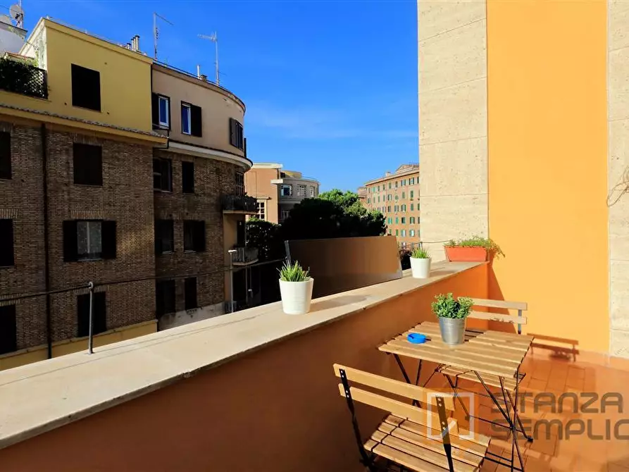 Immagine 6 di Stanza singola in affitto  in Via Eleonora D'arborea 38 a Roma