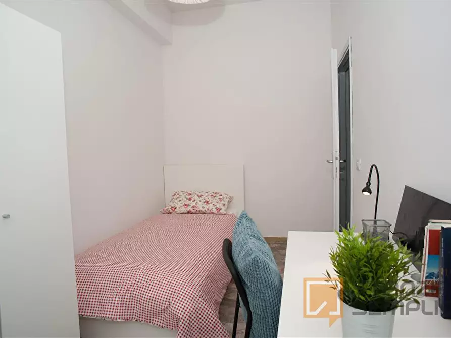 Immagine 1 di Stanza singola in affitto  in Via VIA Q. SELLA 44 (1) a Firenze