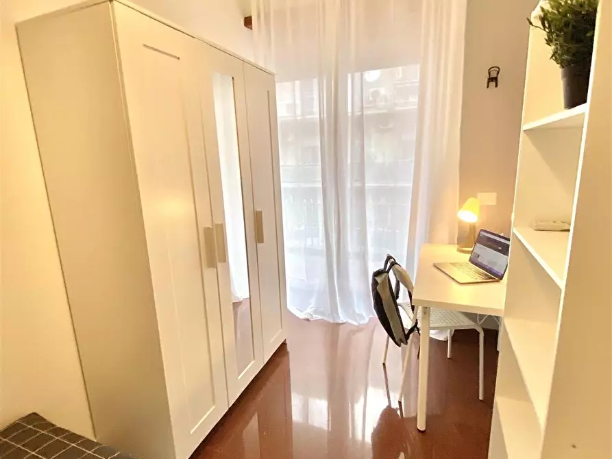 Immagine 3 di Stanza singola in affitto  in Via Via Prospero Petroni 30 a Bari