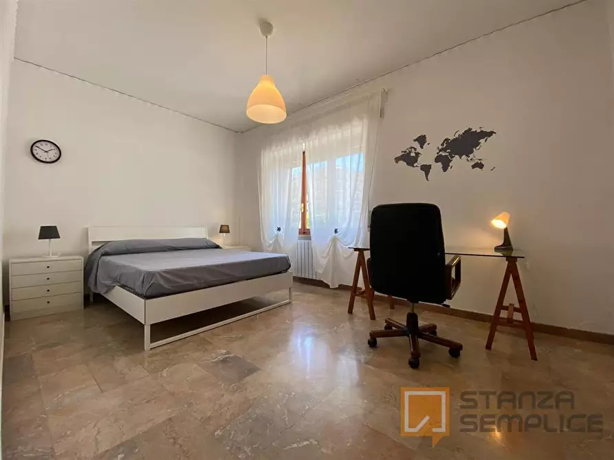 Immagine 1 di Stanza singola in affitto  in Via Gabriele Jannelli 220 p. T int. 3 a Napoli